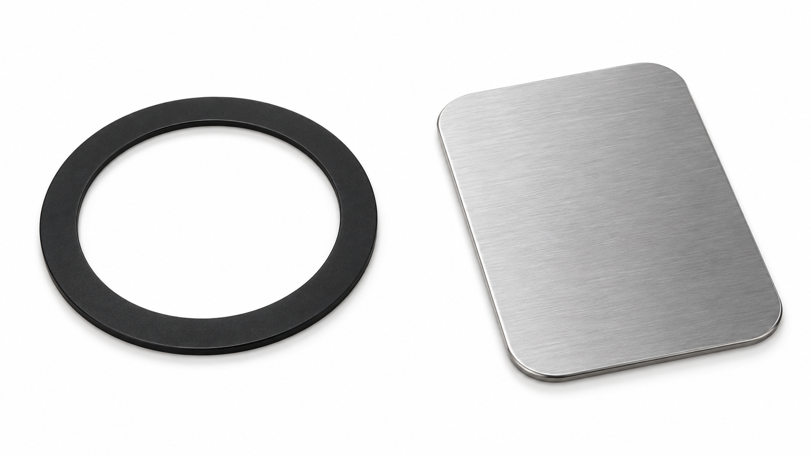 Telefon s Androidem v průhledném krytu s magnetickým kroužkem MagSafe