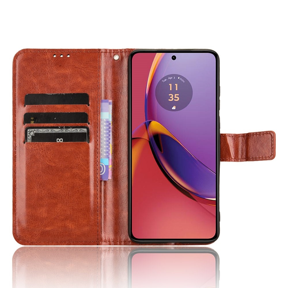 Crazy knížkové pouzdro na Motorola Moto G84 5G - hnědé