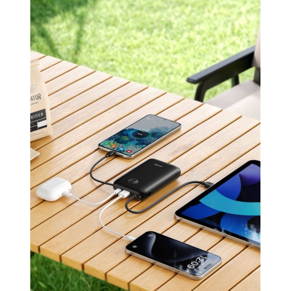 Powerbanka Swissten Voltbox 35W 30000 mAh - černá
