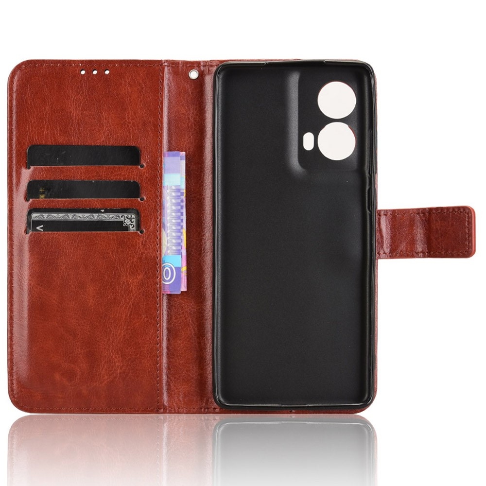 Crazy knížkové pouzdro na Motorola Moto G85 5G - hnědé