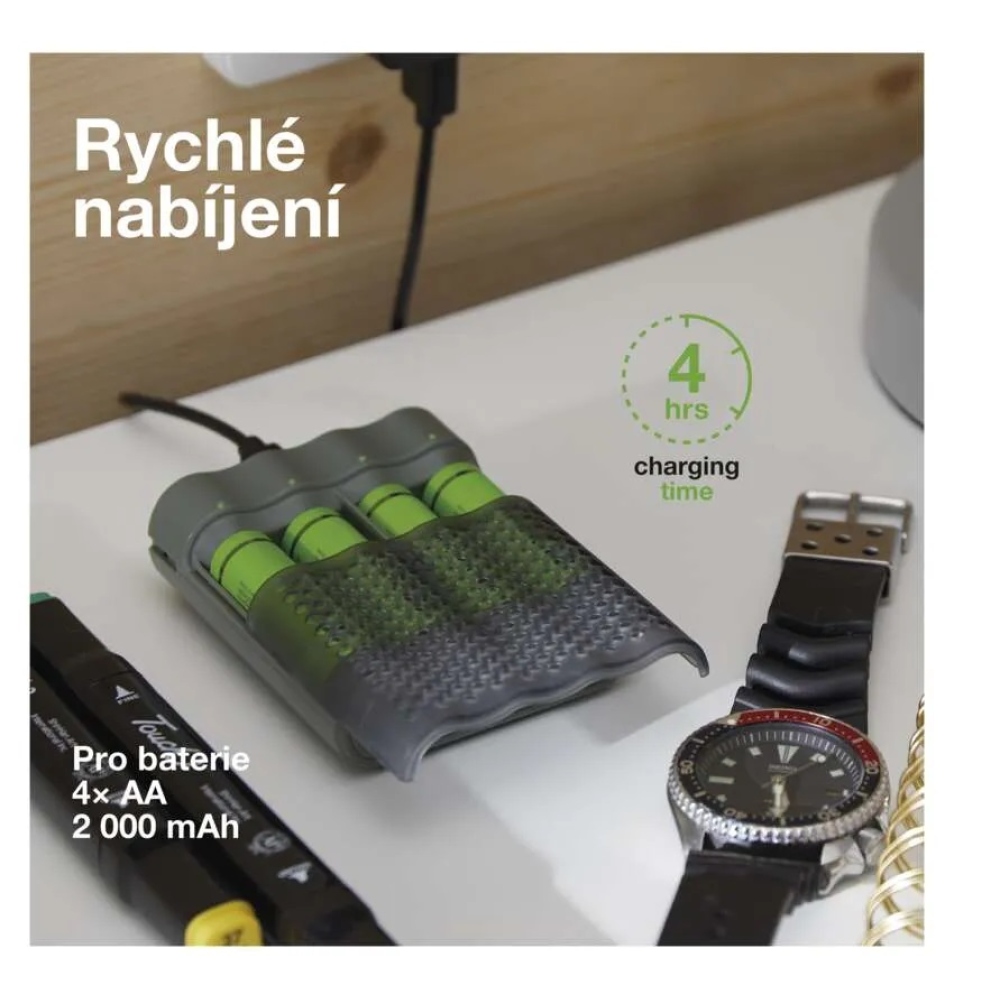 Nabíječka baterií GP Speed M451 + 4× AA ReCyko 2700