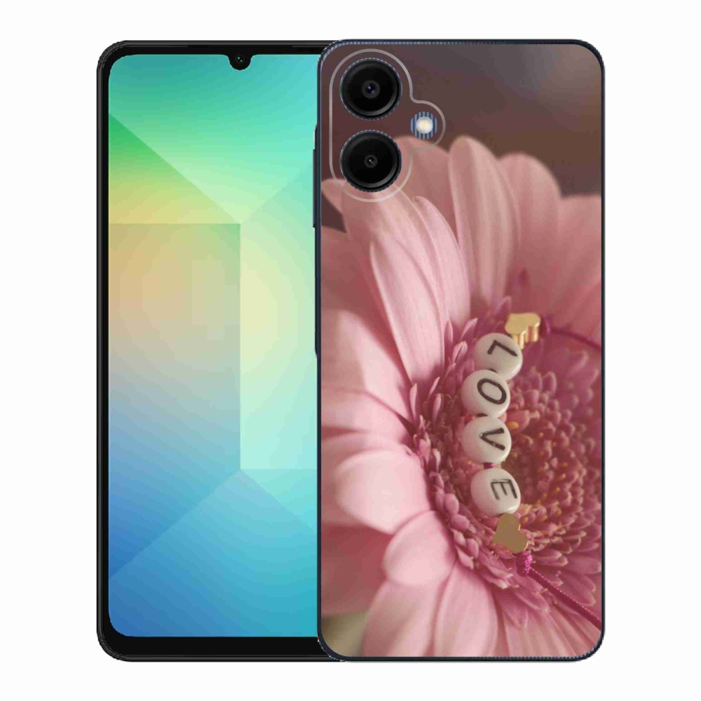 Gelový kryt mmCase na Samsung Galaxy A06 4G - přívěsek love