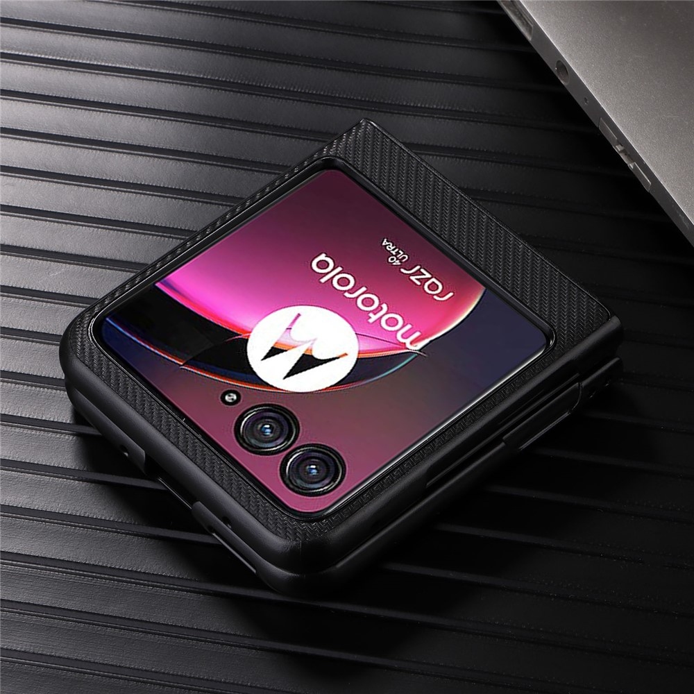 Textury plastový kryt s umělou kůží na Motorola Razr 40 Ultra 5G - černý