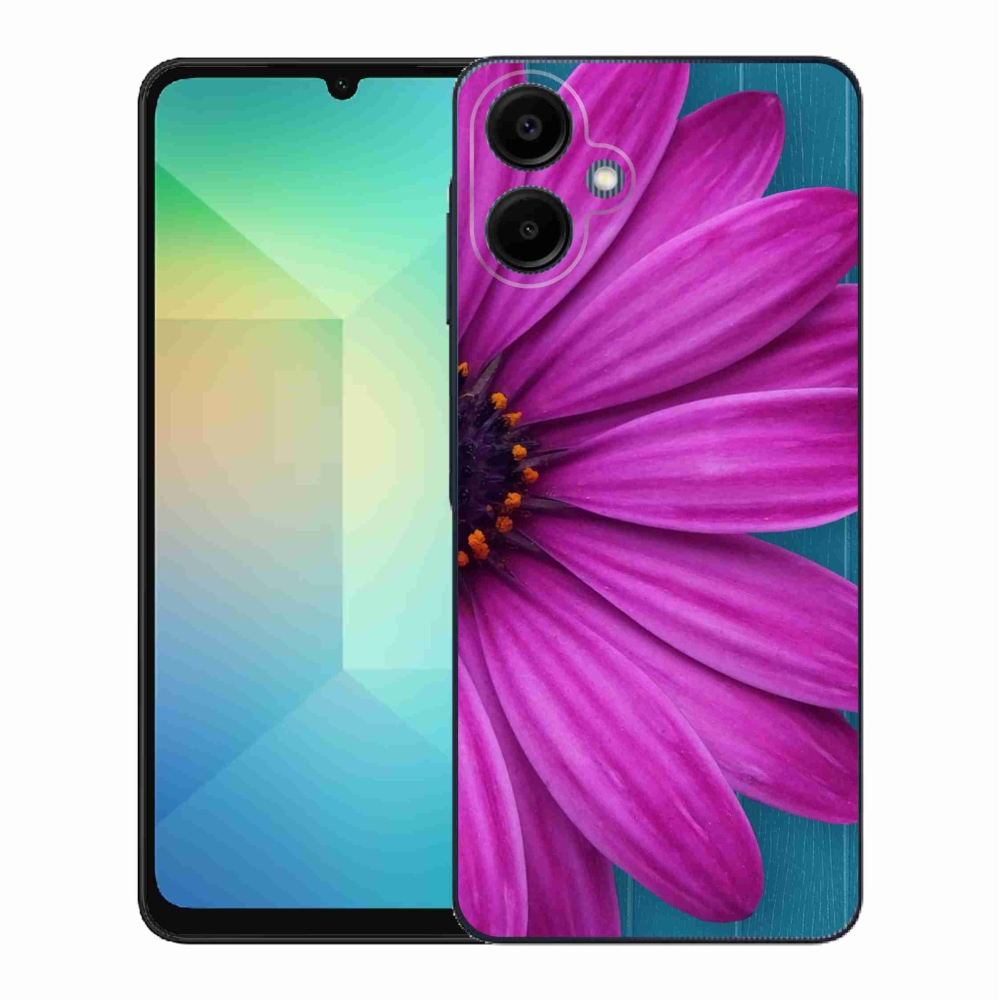 Gelový kryt mmCase na Samsung Galaxy A06 4G - fialová kopretina