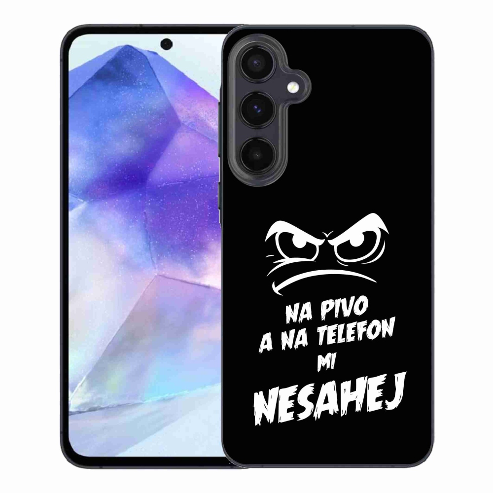 Gelový kryt mmCase na Samsung Galaxy A55 5G - pivní motiv 2 černé pozadí
