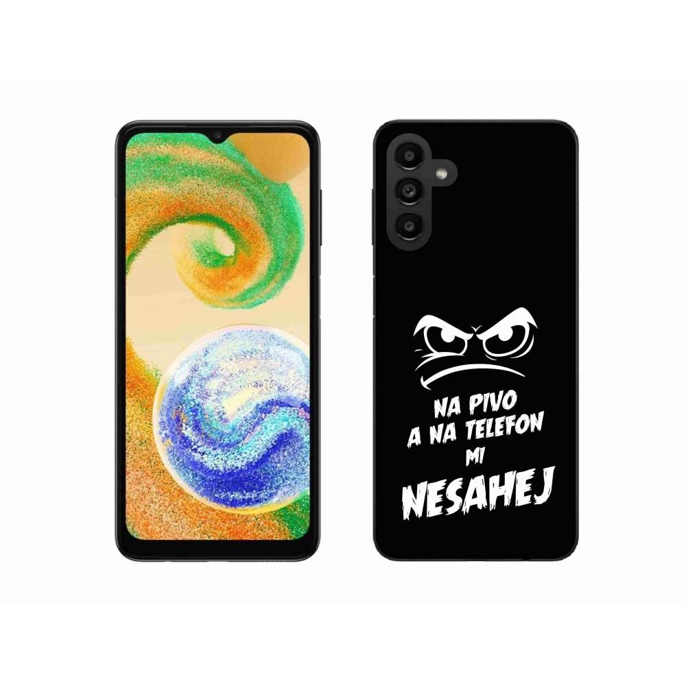 Gelový kryt mmCase na Samsung Galaxy A04s (164.7x76.7x9.1mm) - pivní motiv 2 černé pozadí