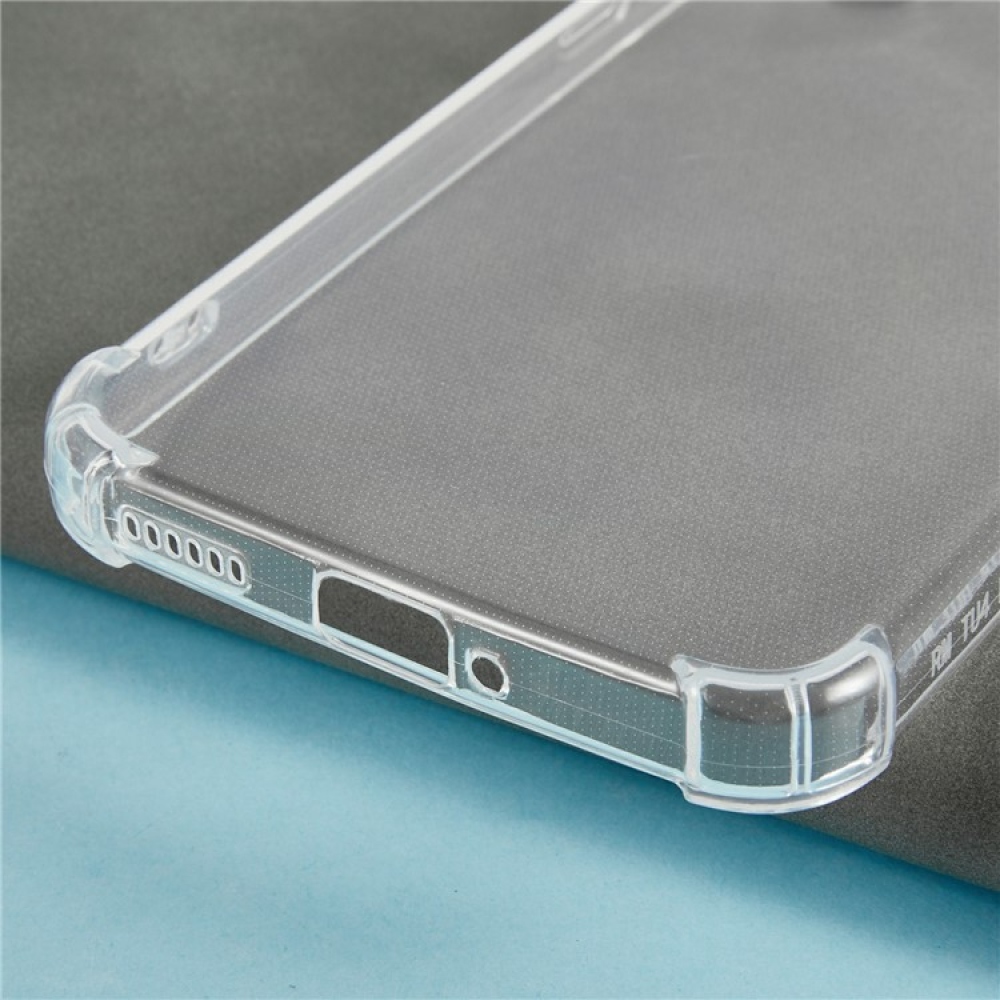 Transparentní gelový kryt se zesílenými rohy na Xiaomi Poco F7 5G