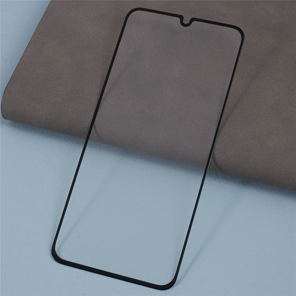 Celoplošné tvrzené sklo (lepidlo pouze na hranách) na Motorola Moto G06/G06 Power