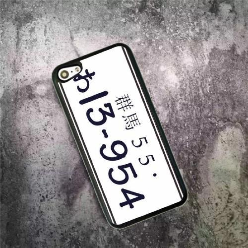 Creati plastový obal na iPhone 5C - D style