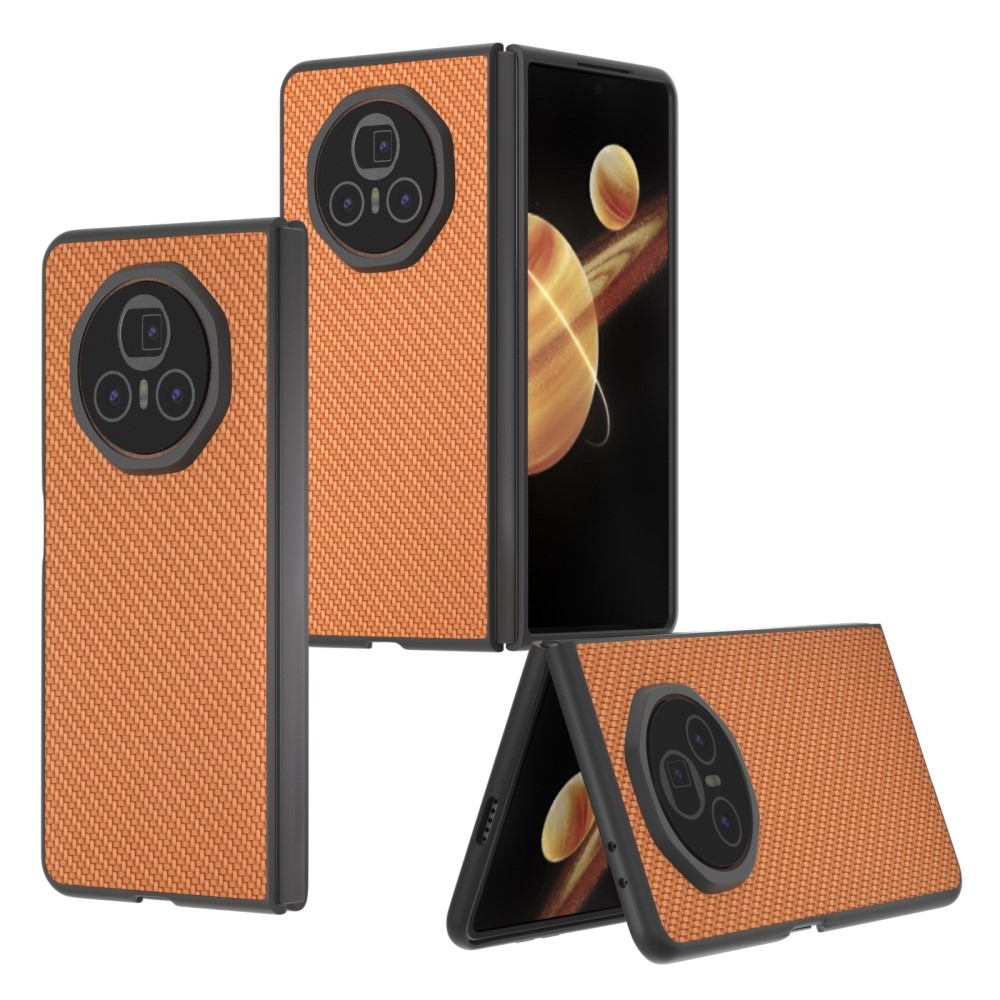 Carbon plastový obal s umělou kůží na Honor Magic V3 - světlehnědý
