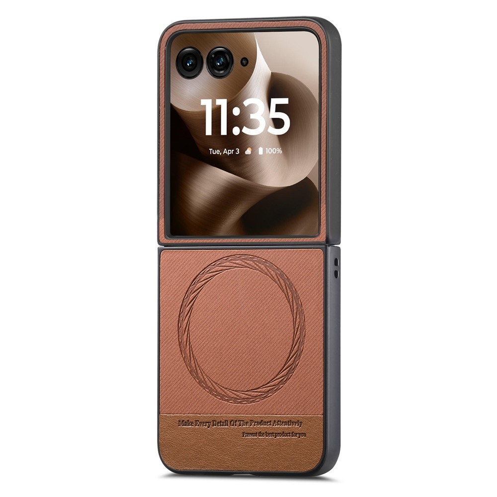 Denim plastový kryt s umělou kůží a MagSafe na Motorola Razr 60 Ultra 5G - hnědý