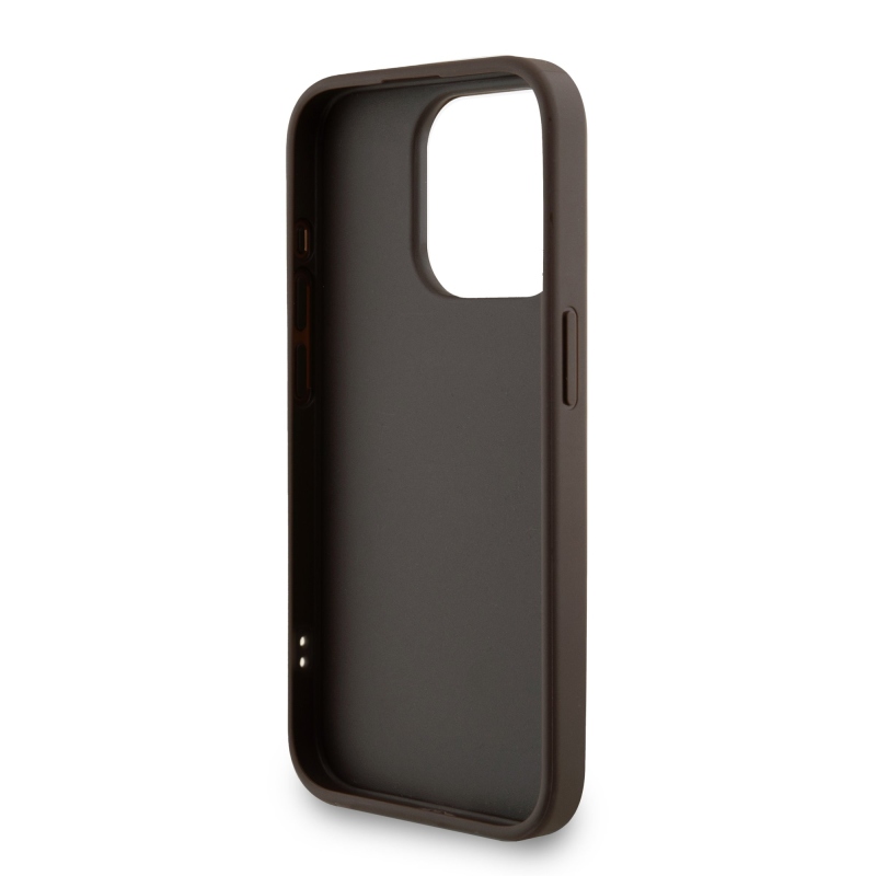 Guess PU 4G Metal Logo Strap Zadní Kryt pro iPhone 15 Pro Max Brown