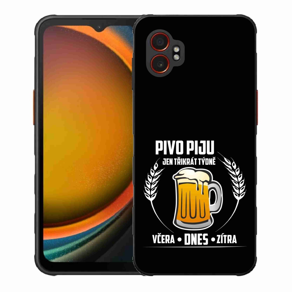 Gelový kryt mmCase na Samsung Galaxy Xcover 7 Pro - pivní motiv černé pozadí