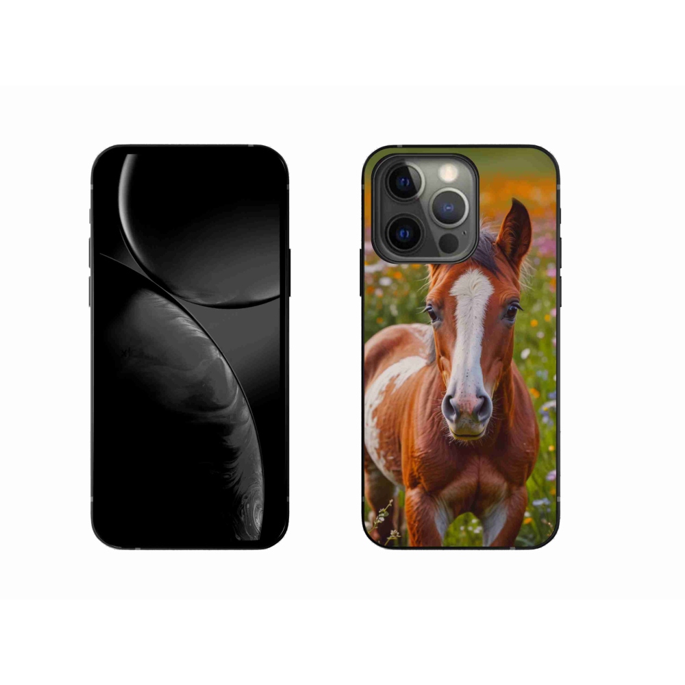 Gelový kryt mmCase na iPhone 13 Pro - roztomilé hříbě