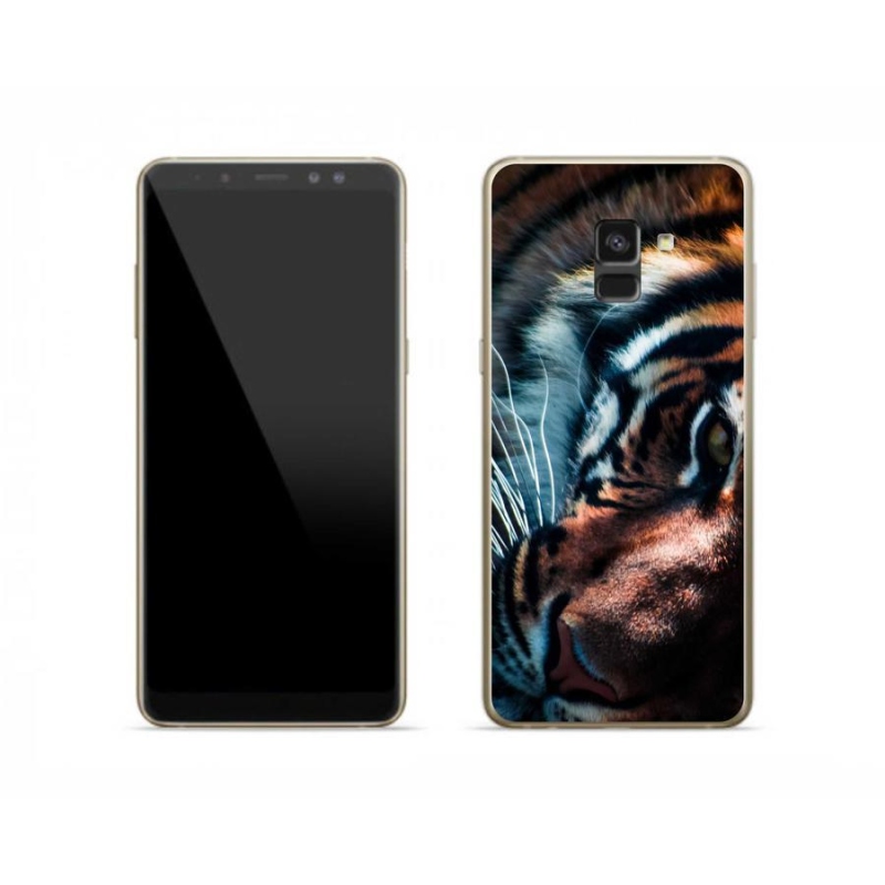 Gelový kryt mmCase na mobil Samsung Galaxy A8 (2018) - tygří pohled