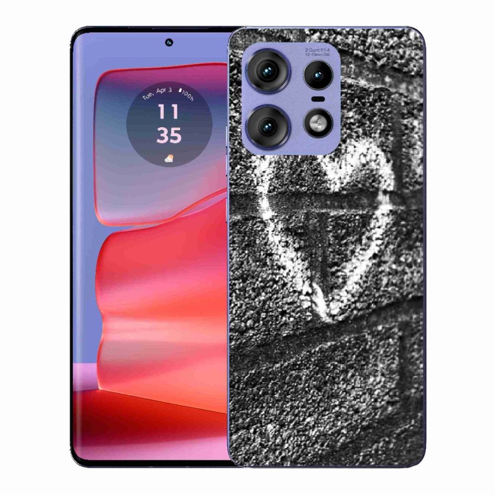 Gelový kryt mmCase na Motorola Edge 50 Pro - srdce na zdi