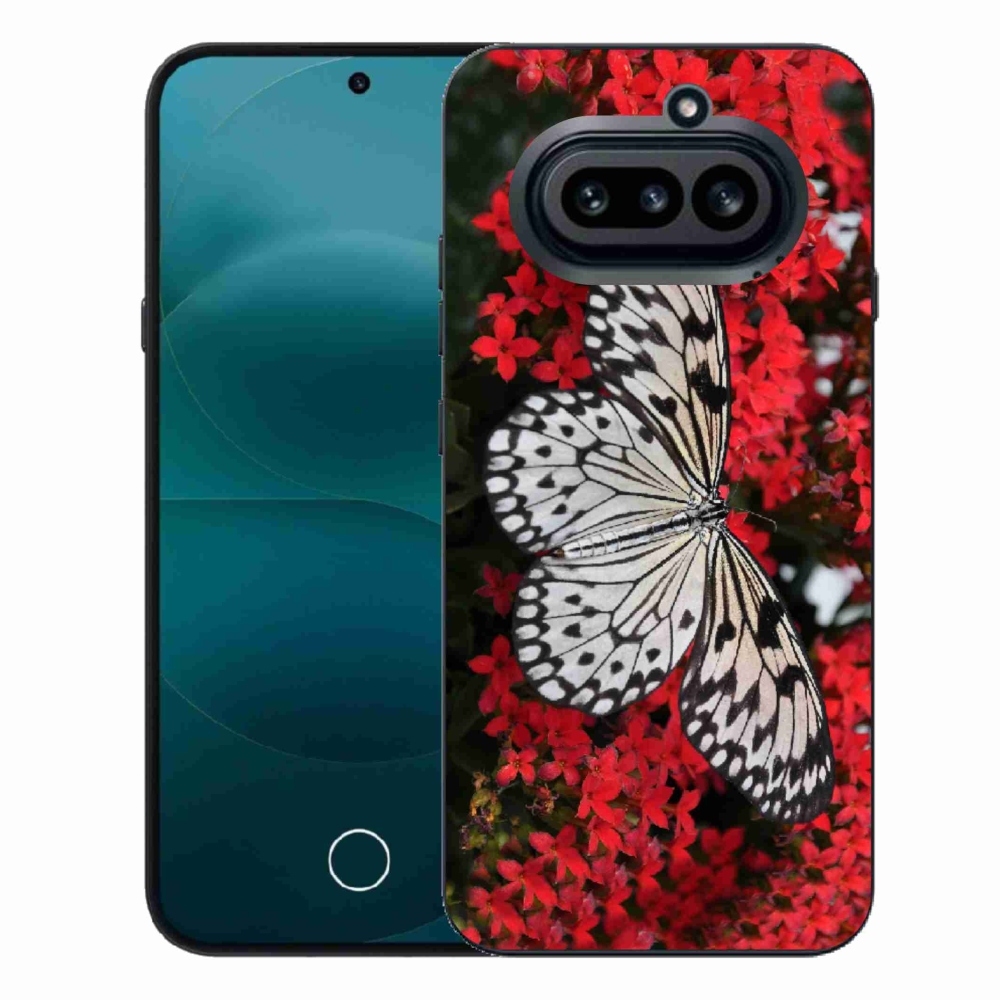 Gelový kryt mmCase na Nothing Phone (4a) - černobílý motýl 1