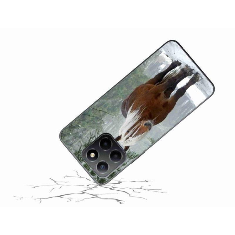 Gelový obal mmCase na mobil Honor X8 5G/Honor 70 Lite 5G - kůň v lese