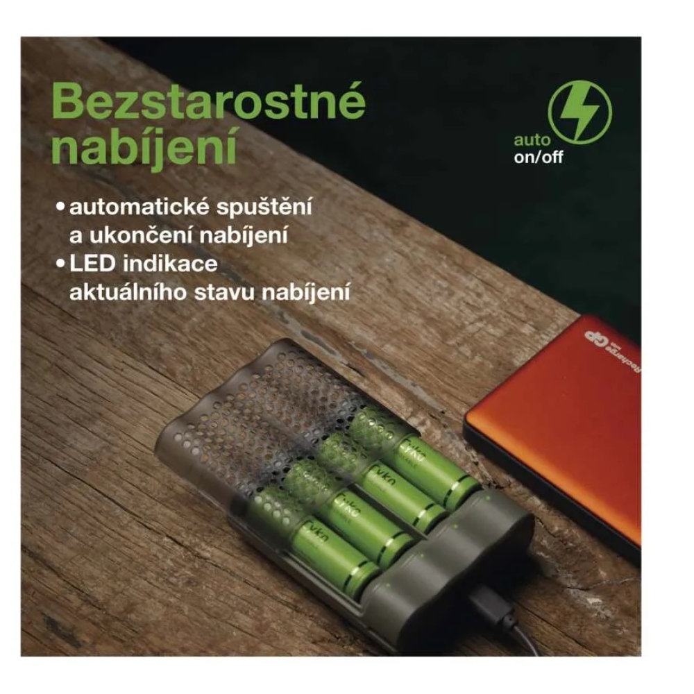 Nabíječka baterií GP Speed M451 + 4× AA ReCyko 2700