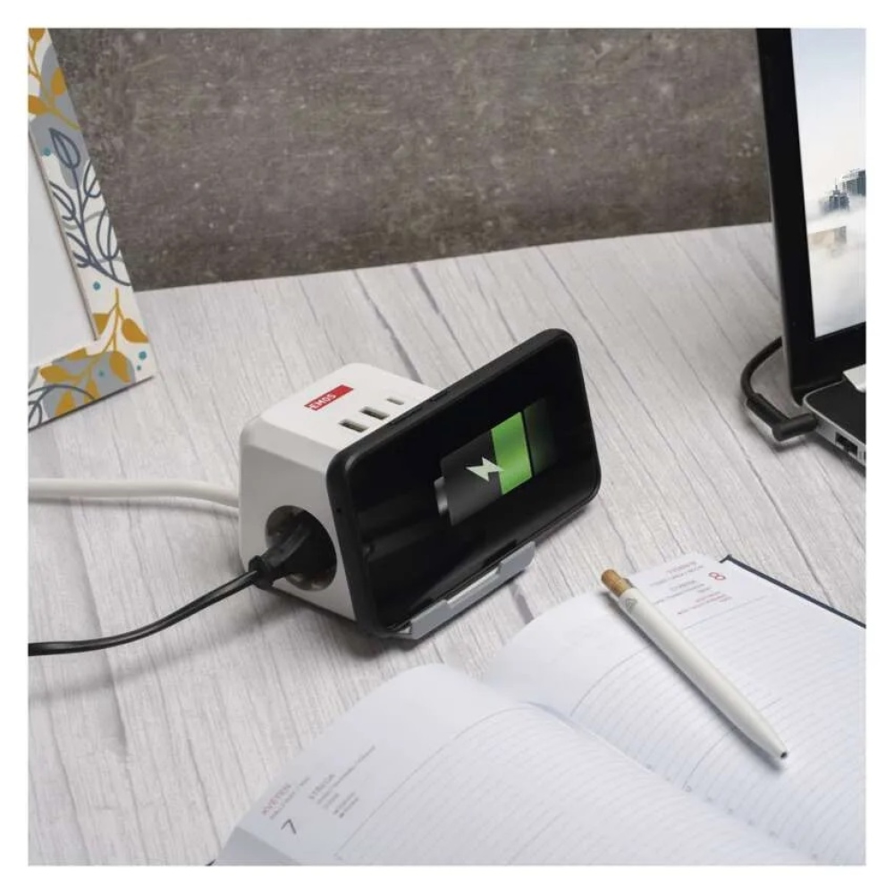 Prodlužovací kabel - kostka 2 m / 2 zásuvky / bílý / 2×USB-A+1×USB-C+Qi / 1,5 mm2