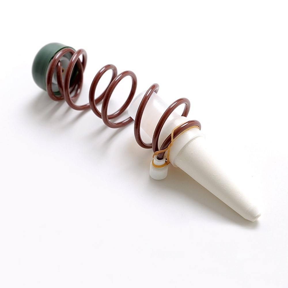 Automatický kapkový zavlažovací systém do květináče