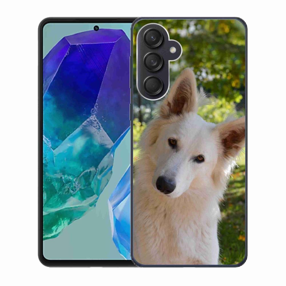 Gelový kryt mmCase na Samsung Galaxy M55 5G - bílý švýcarský ovčák 1