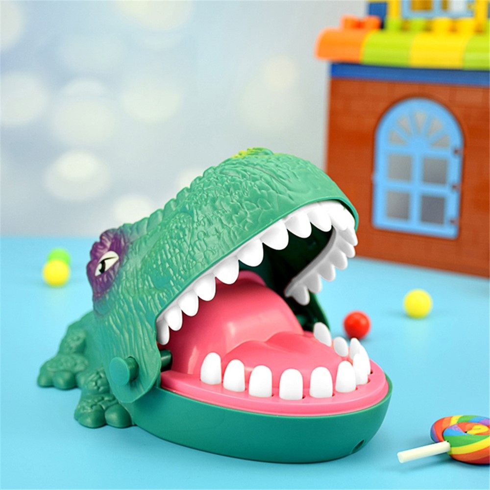 Kousající dinosaurus společenská hra