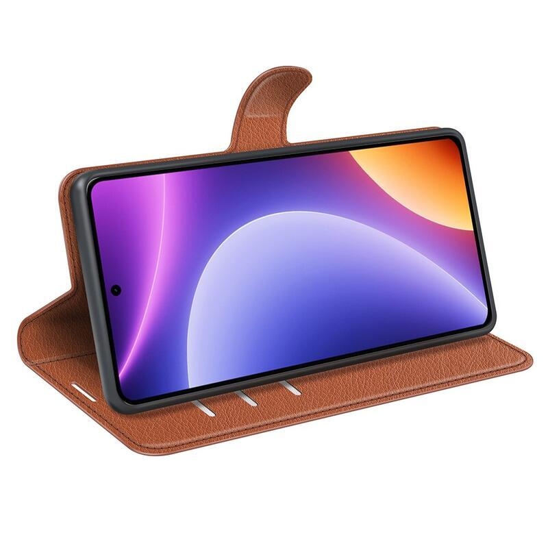 Litchi knížkové pouzdro na Xiaomi Poco F5 - hnědé