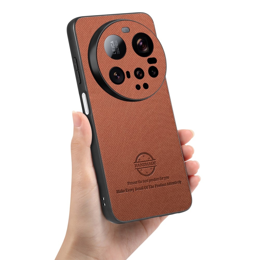 Crafted gelový obal s umělou kůží na Xiaomi 15 Ultra - hnědý