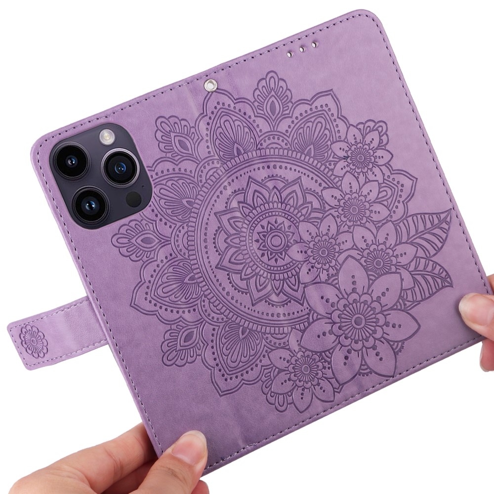 Mandala knížkové pouzdro na iPhone 15 Pro - fialové