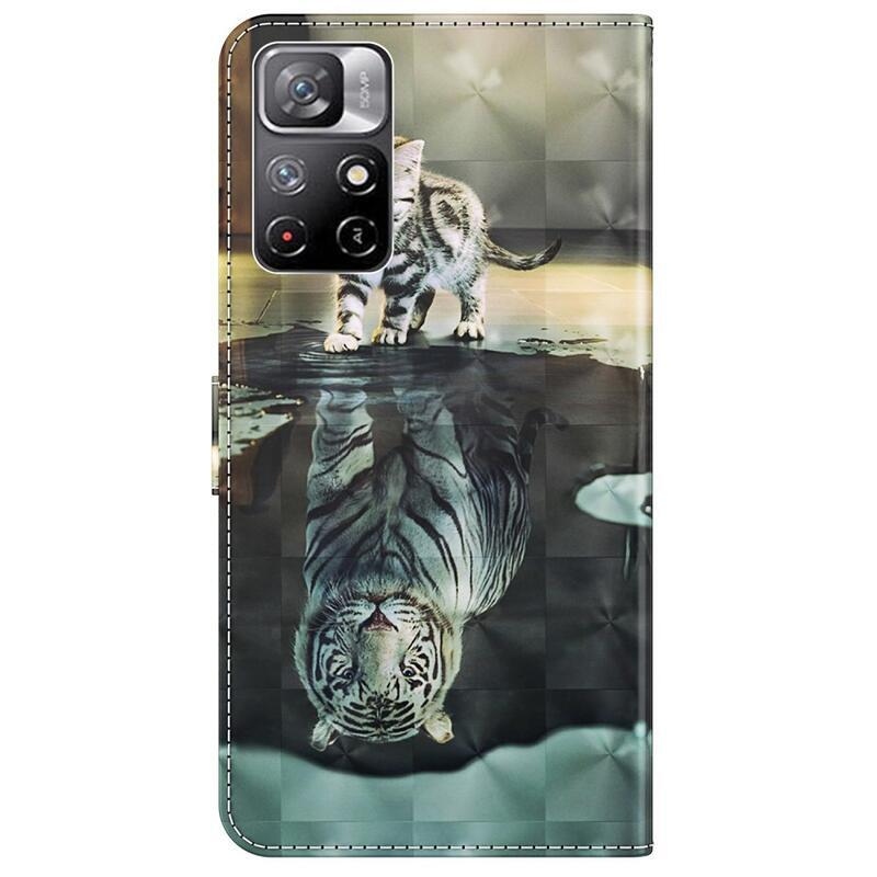 Print peněženkové pouzdro na mobil Xiaomi Poco M4 Pro 5G/Redmi Note 11S 5G - kočka a odraz tygra