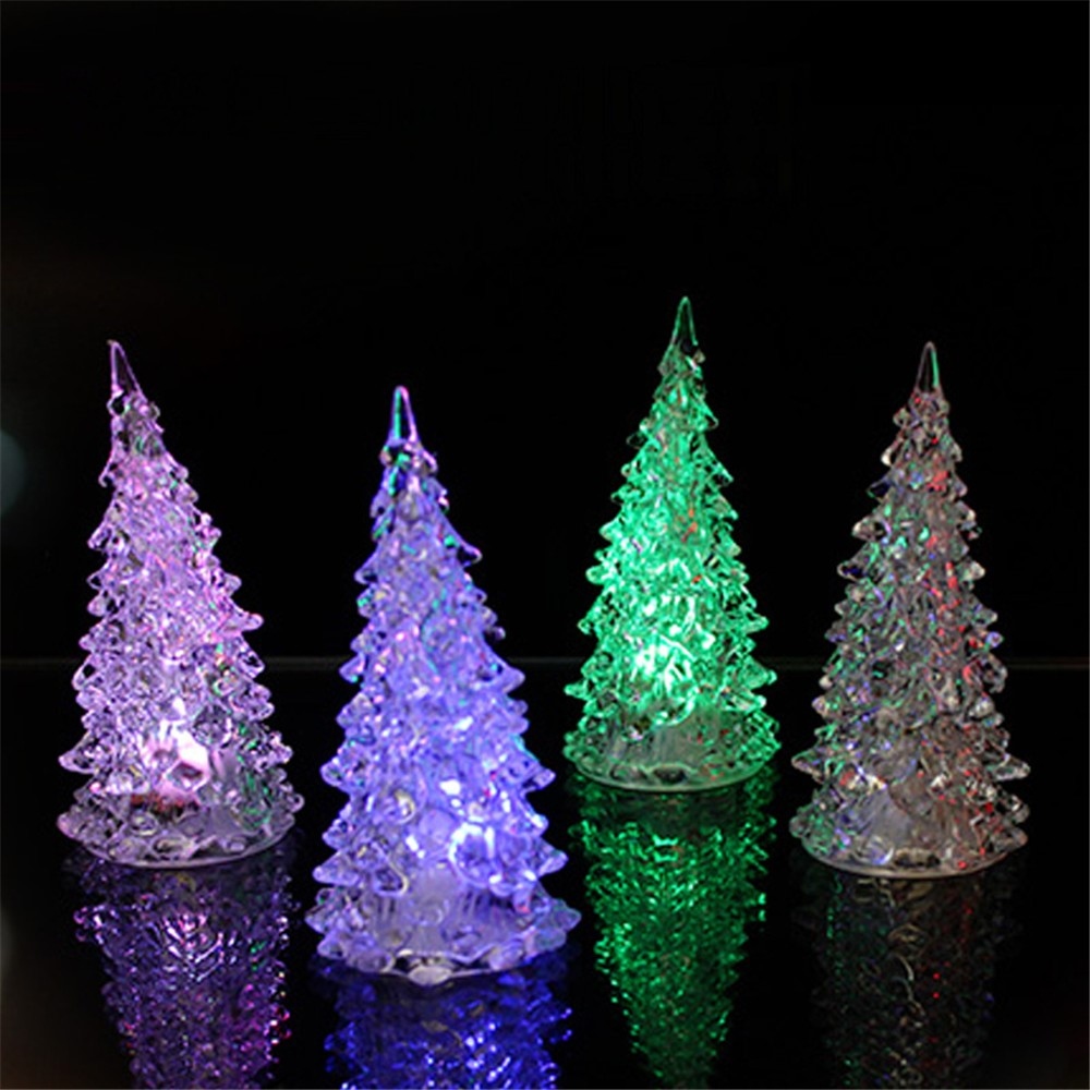 Plastový svítící LED vánoční stromeček