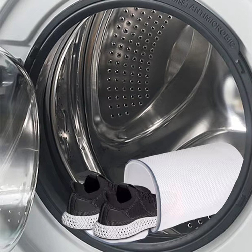 Síťovaný prací vak na obuv se zipem - velikost L