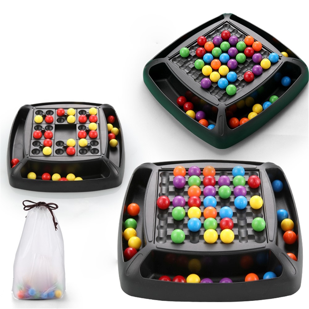 Dvojbarevná logická desková hra s kuličkami pro rozvoj myšlení