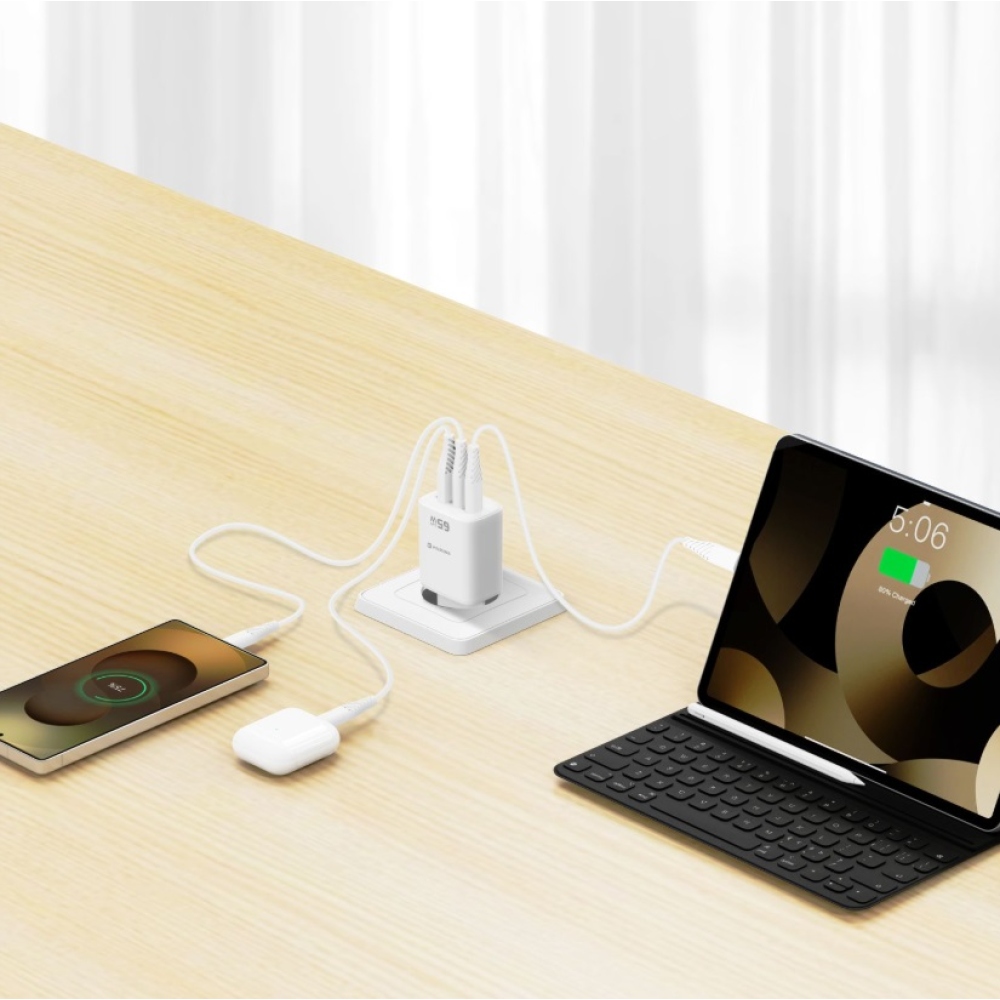Swissten síťový adaptér Edge Gan 2x USB-C PD 65W + 1x USB-A 18W QC - bílý