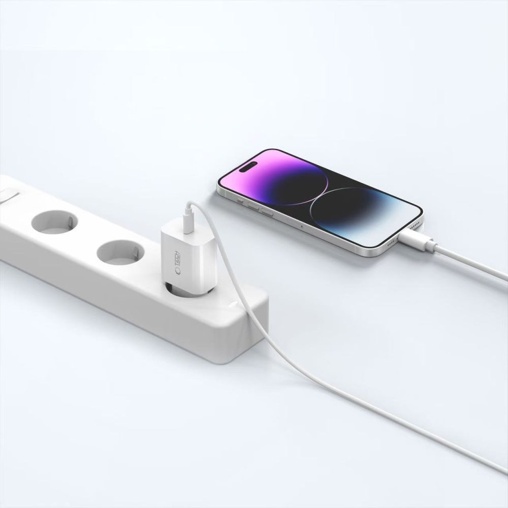 Tech-Protect NC20W síťová nabíječka PD 20W + Lightning/USB-C kabel – bílá