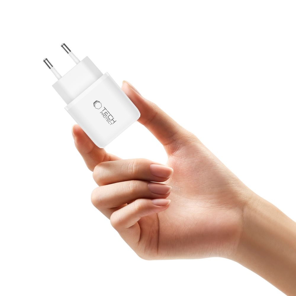 Tech-Protect NCA20 2-portová nabíječka PD 20W/QC3.0 + Lightning/USB-C kabel - bílá