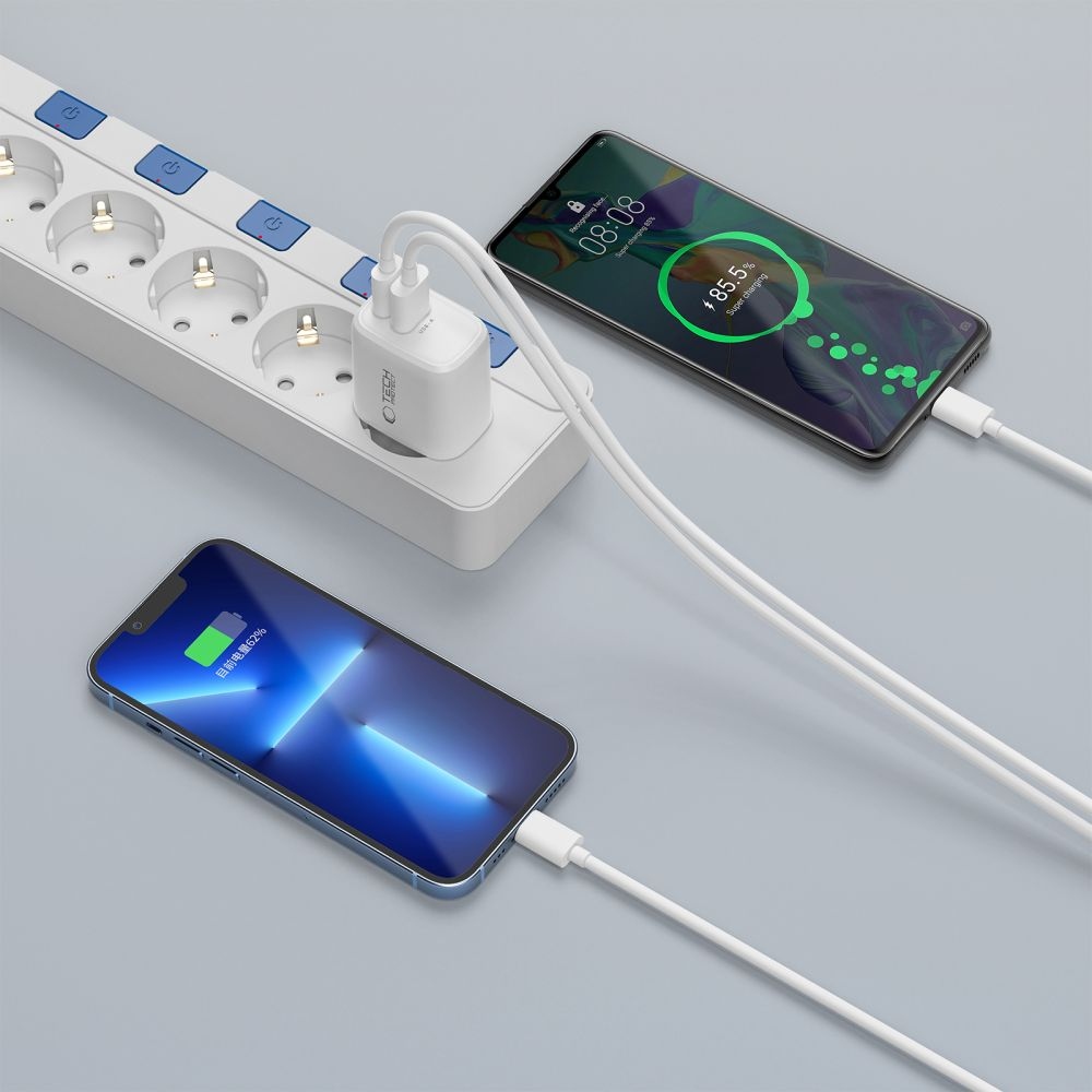 Tech-Protect NCA30 2-portová nabíječka PD 30W QC3.0 + Lightning kabel - bílá