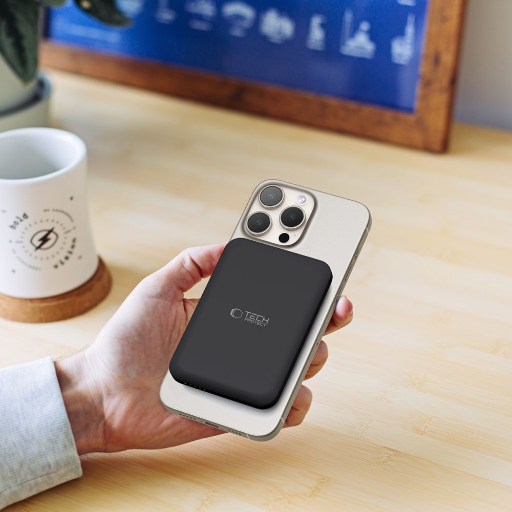 Tech-Protect PB10 LifeMag MagSafe powerbanka 5000 mAh 15W - černá