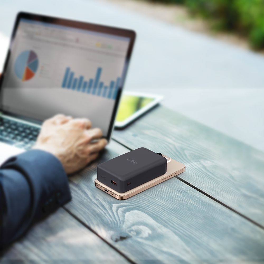 Tech-Protect PB12 LifeMag MagSafe powerbanka 20000 mAh 15W - černá