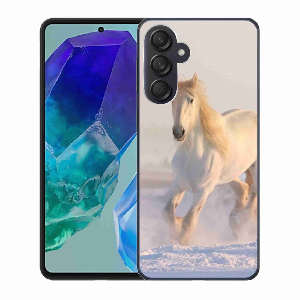 Gelový obal mmCase na Samsung Galaxy M55 5G - kůň ve sněhu
