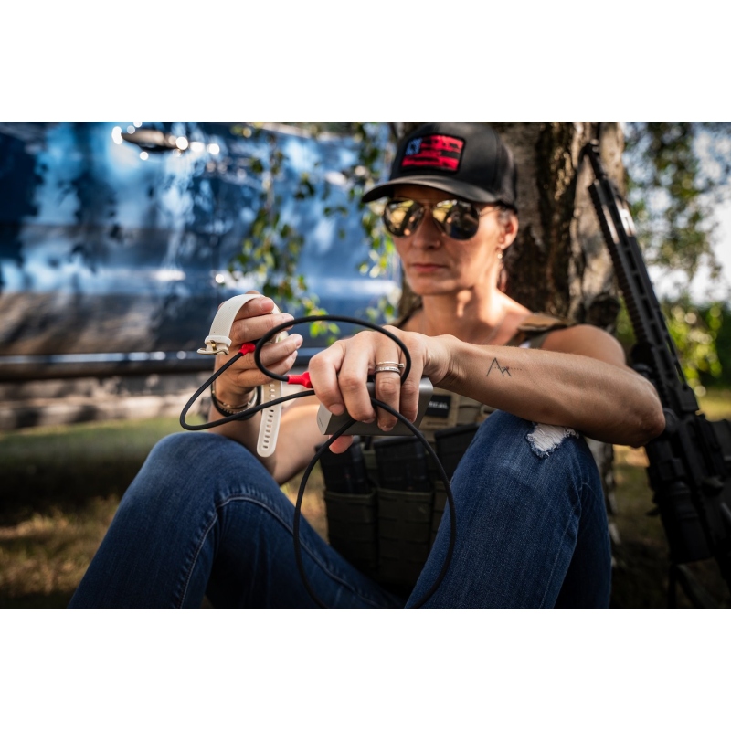 Tactical Recce 3:20 kabel pro Garmin USB-C Black/Red