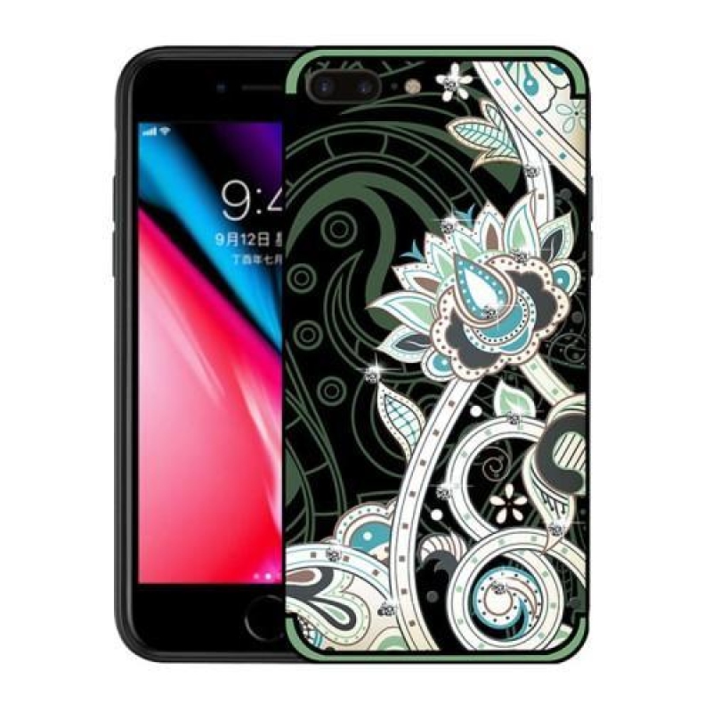Unique zdobený gelový obal na iPhone 7 Plus a iPhone 8 Plus - zelený
